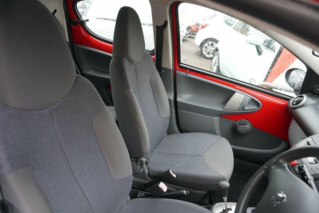 Peugeot 107 Hatchback Urban Black #22