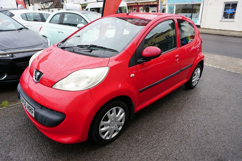 Peugeot 107 Hatchback Urban Black #8