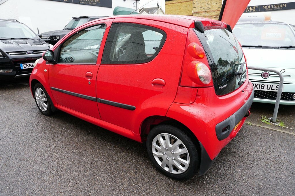 Peugeot 107 Hatchback Urban Black #7