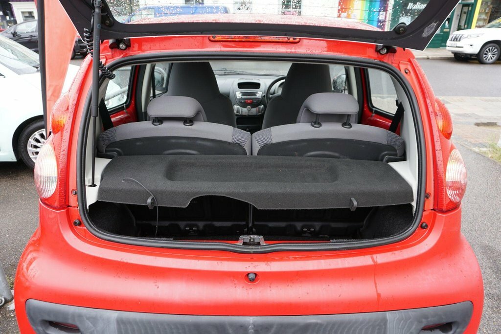 Peugeot 107 Hatchback Urban Black #39