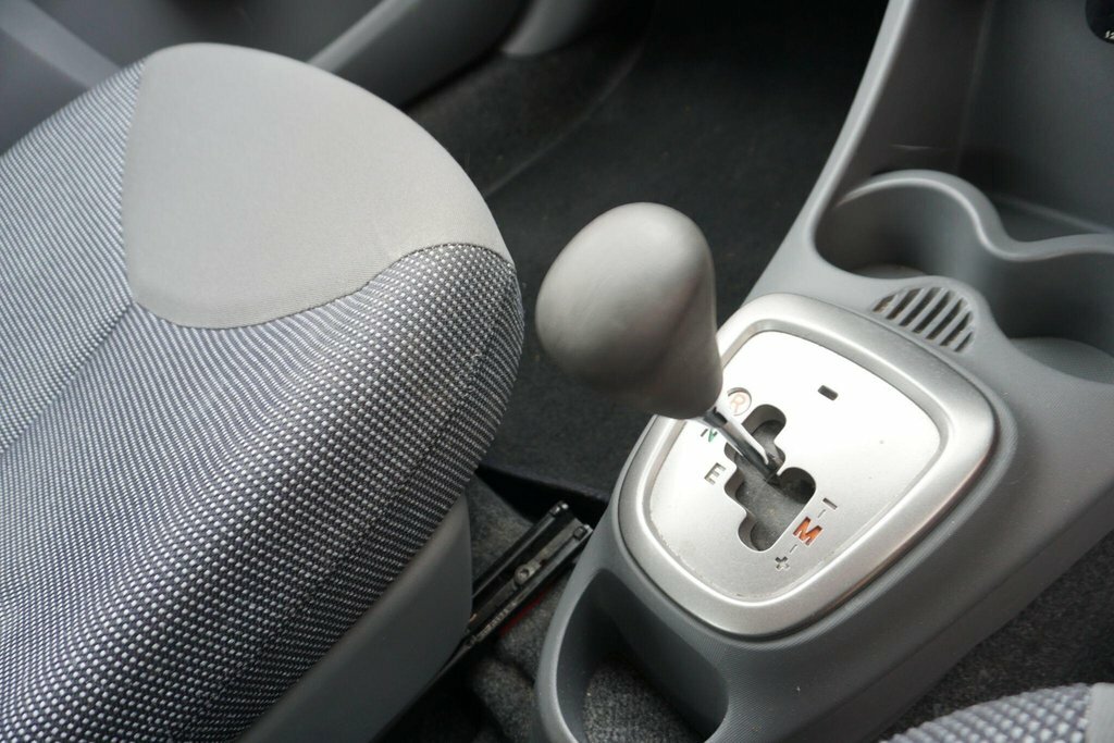 Peugeot 107 Hatchback Urban Black #17