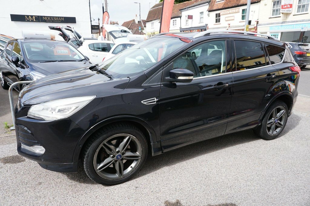 Ford Kuga 2.0 Tdci Titanium X Powershift Awd Euro 5 WN14HWZ Black #3
