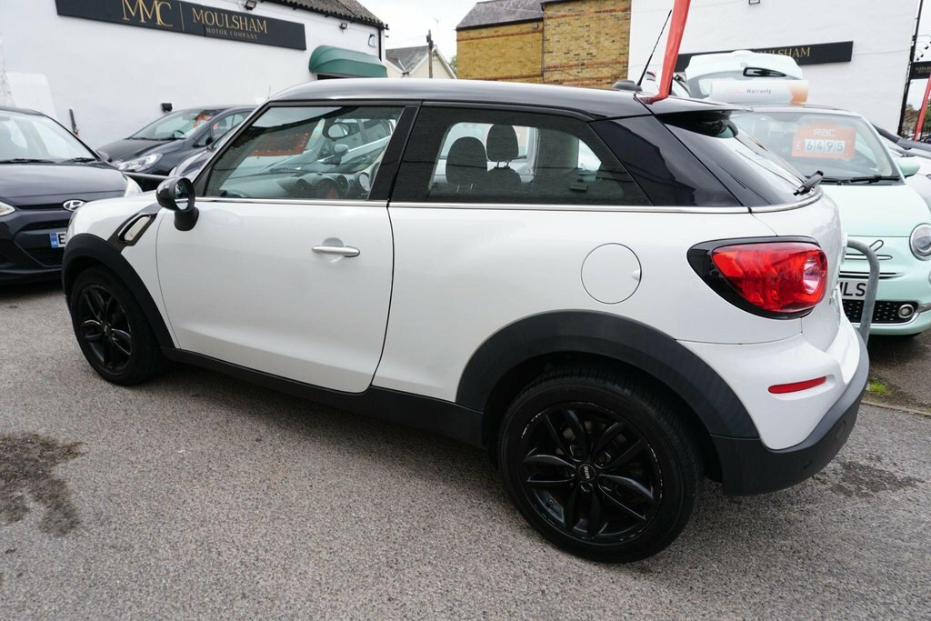 Mini Paceman White #18