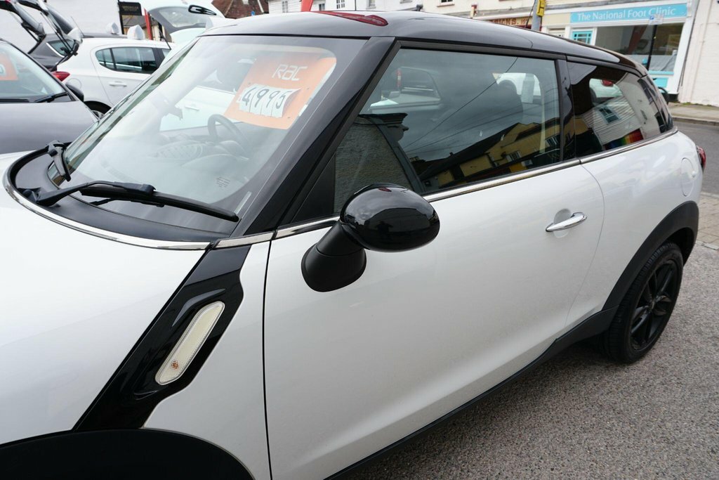 Mini Paceman White #68