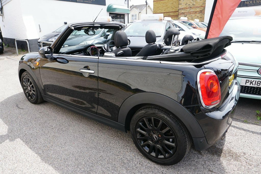 Mini Convertible 1.5 Cooper Euro 6 Ss Black #3