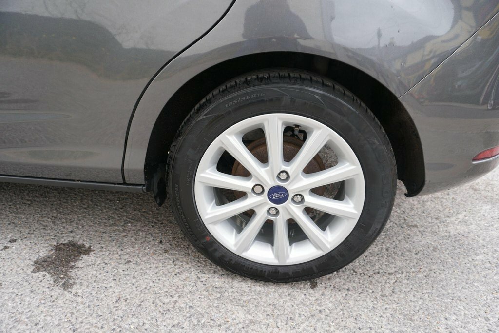 Ford B-Max 1.4 Zetec 5Dr- Reversing Sensors, Isofix, Cd-playe Black #32