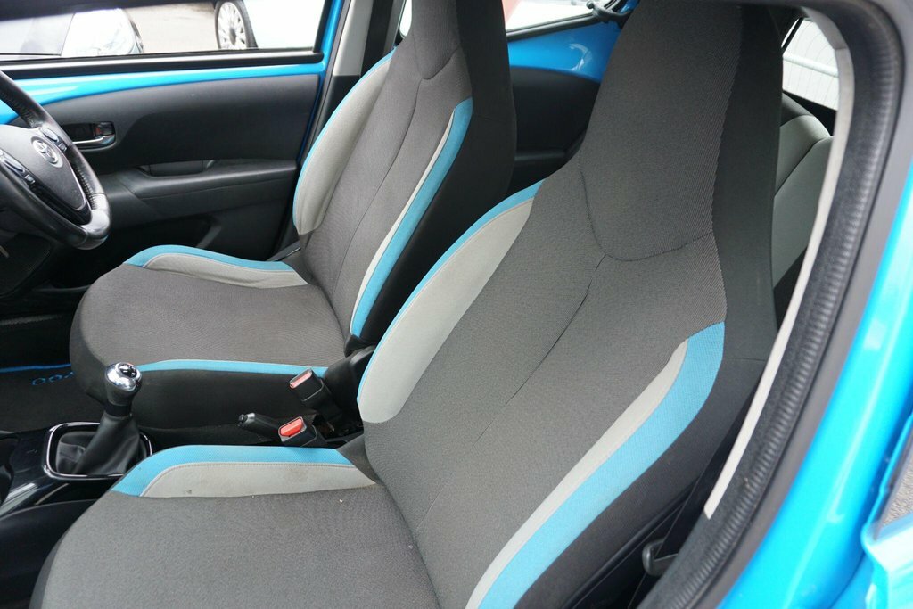 Toyota Aygo Hatchback Blue #36
