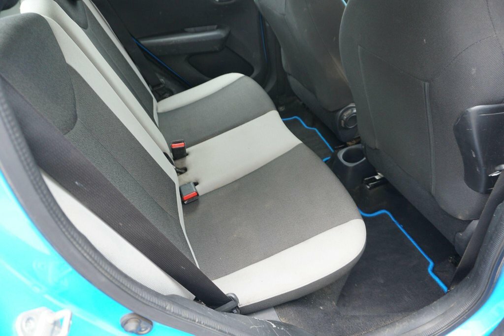 Toyota Aygo Hatchback Blue #13