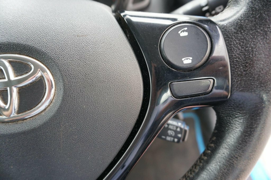 Toyota Aygo Hatchback Blue #18
