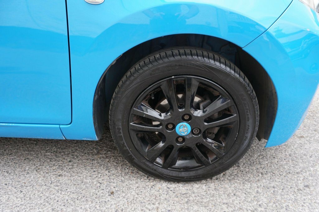 Toyota Aygo Hatchback Blue #25