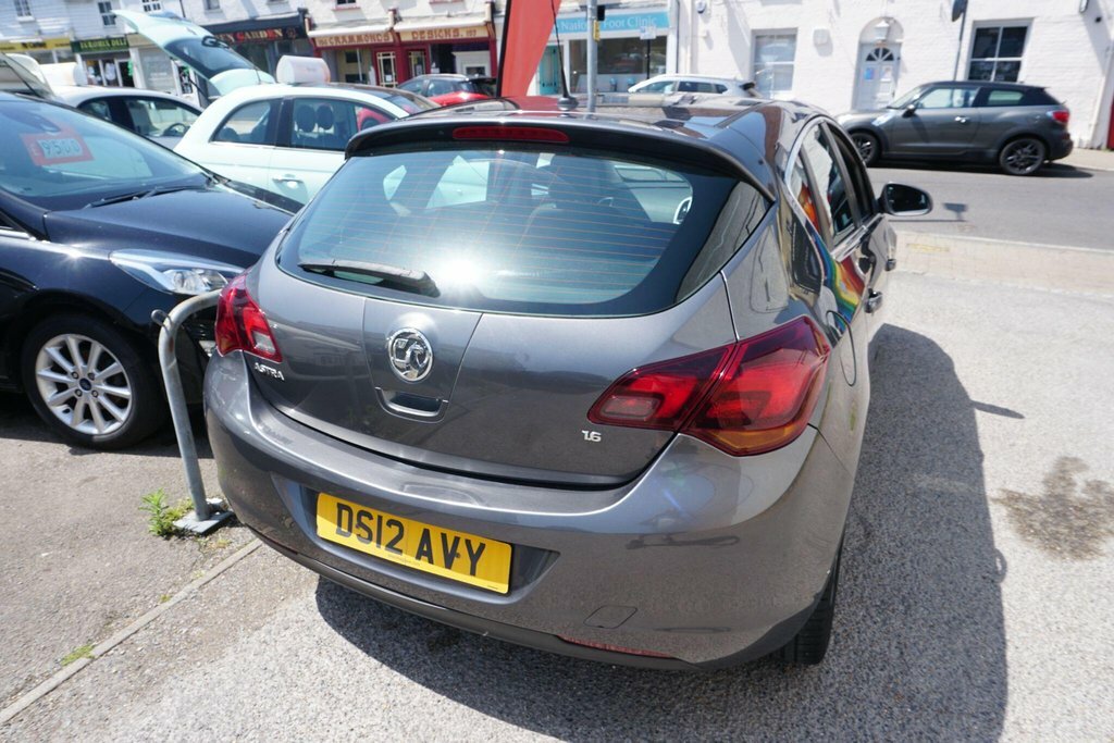 Vauxhall Astra Hatchback 1.4 16V Excite Euro 5 201261 White #45