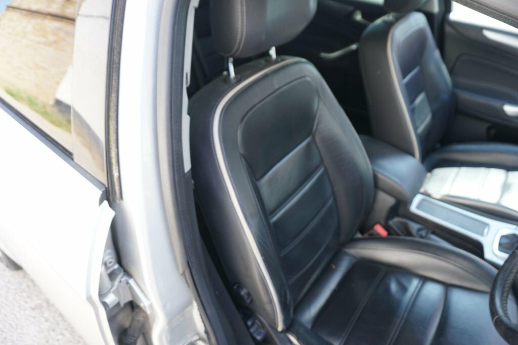 Ford Mondeo Hatchback 2.0 Silver #12