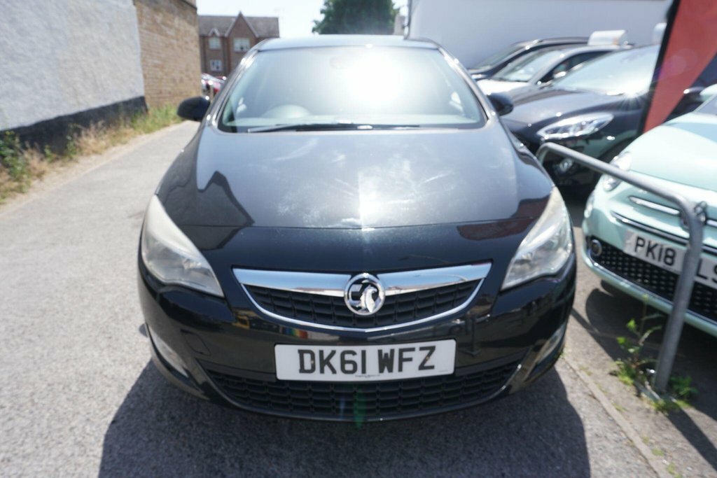 Vauxhall Astra 2.0 Cdti Se Euro 5 Black #2