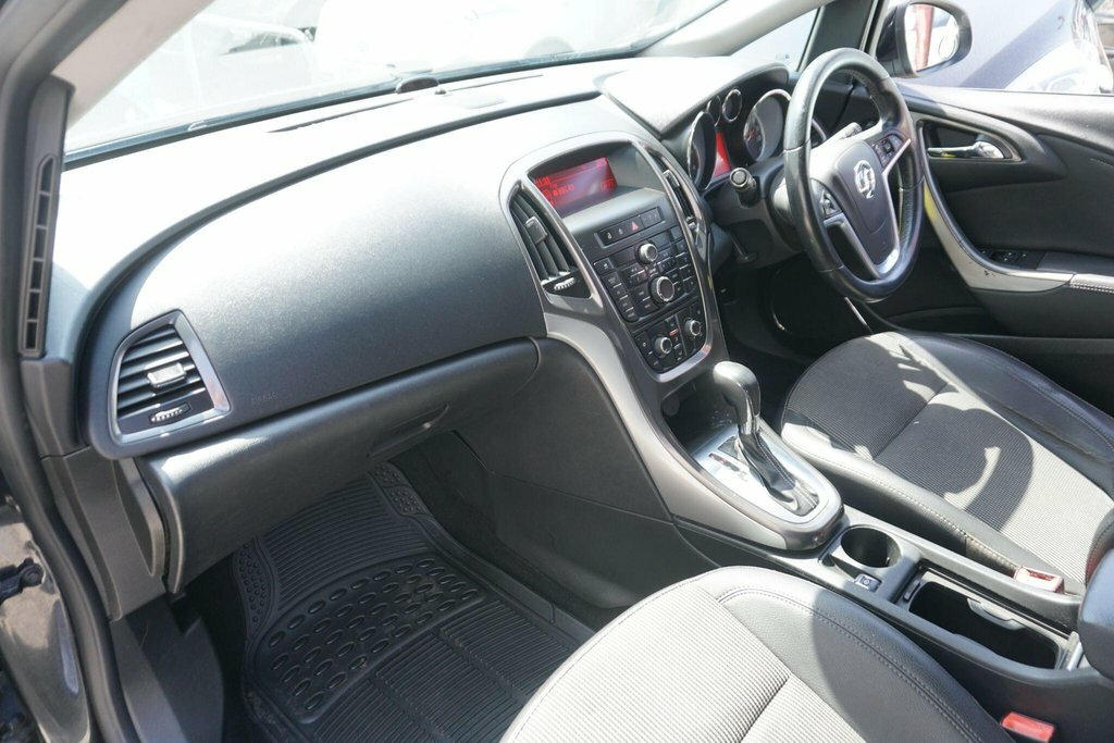 Vauxhall Astra 1.6 16V Se Euro 5 Silver #15