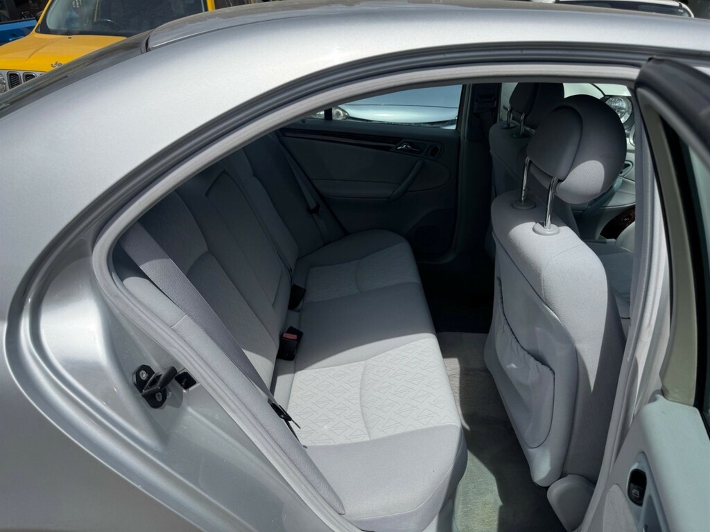 Mercedes-Benz C Class 1.8 Kompressor Elegance Se #4
