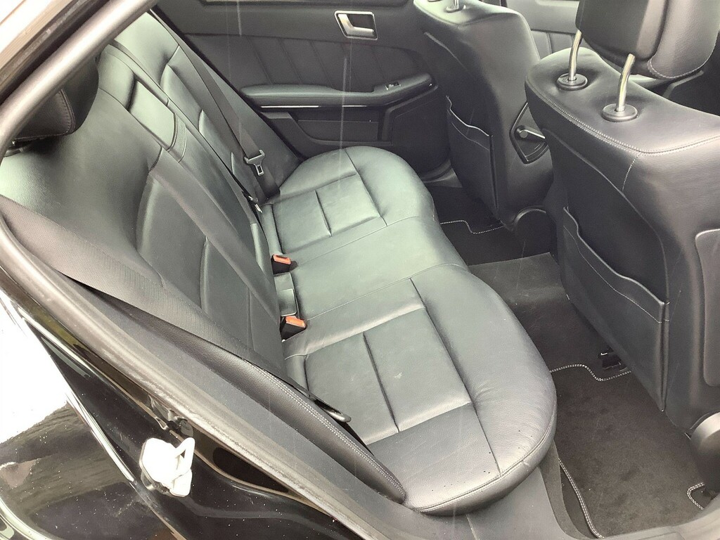 Mercedes-Benz E Class Se Silver #9