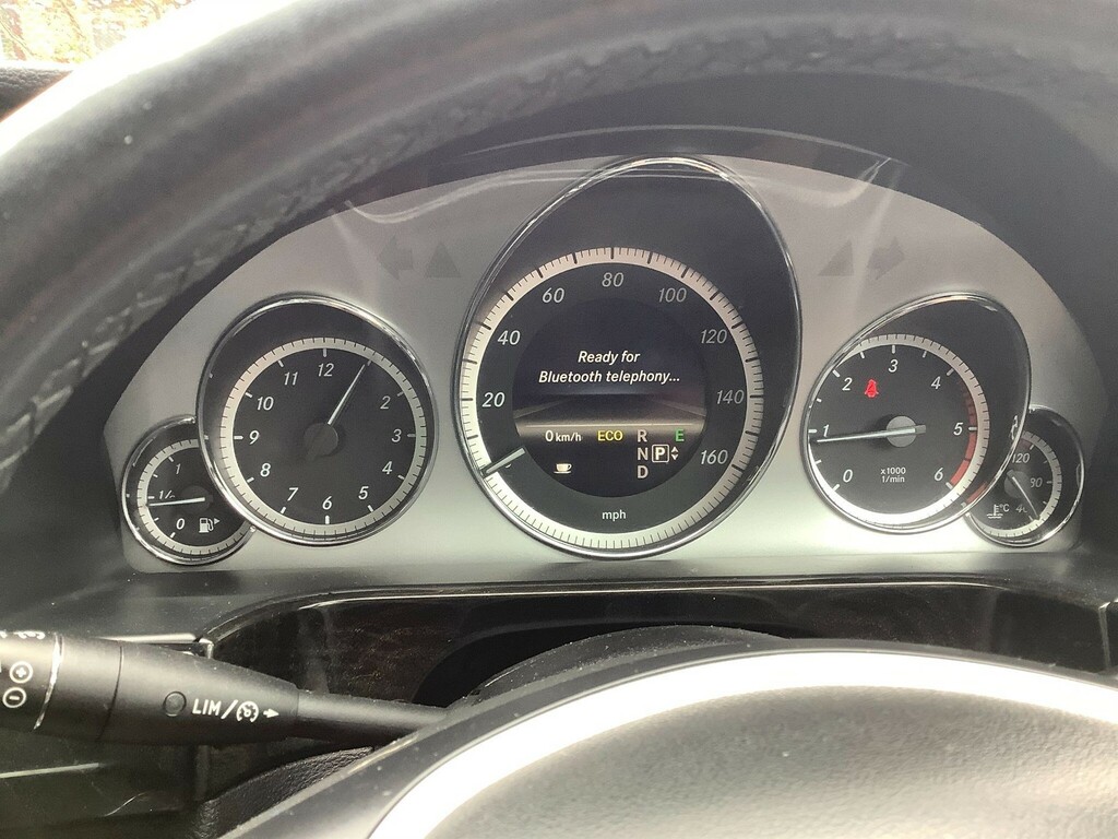 Mercedes-Benz E Class Se Silver #13