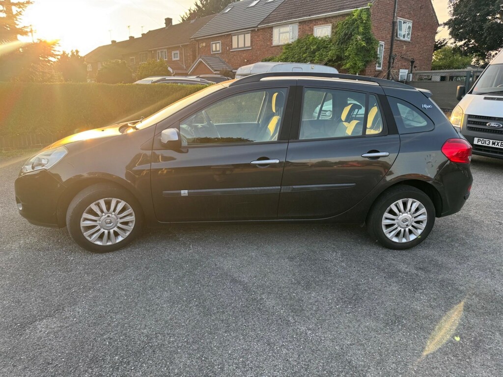 Renault Clio 1.2 I-music Sport Tourer Euro 4  #4