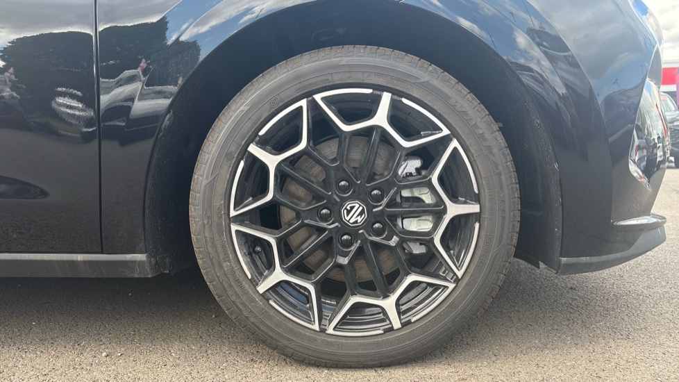 MG MG4 53.9Kwh Premium Long Range Hatchback DV26PUJ Black #5
