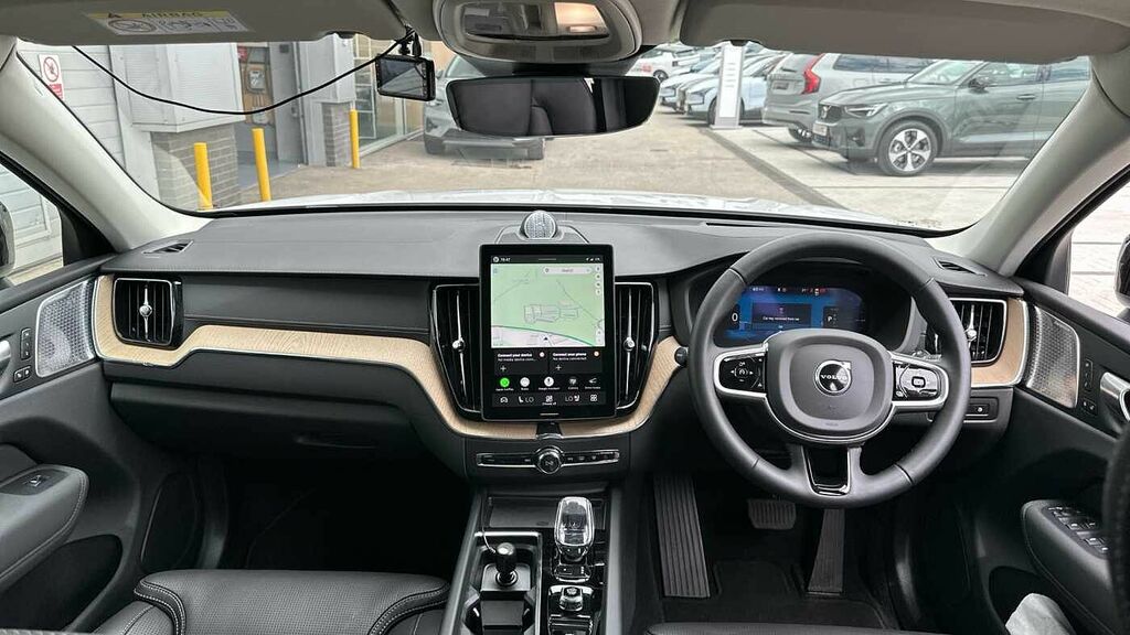 Volvo XC60 Ultra, T8 Awd Plug-in Hybrid, Dar BN26VYK White #5