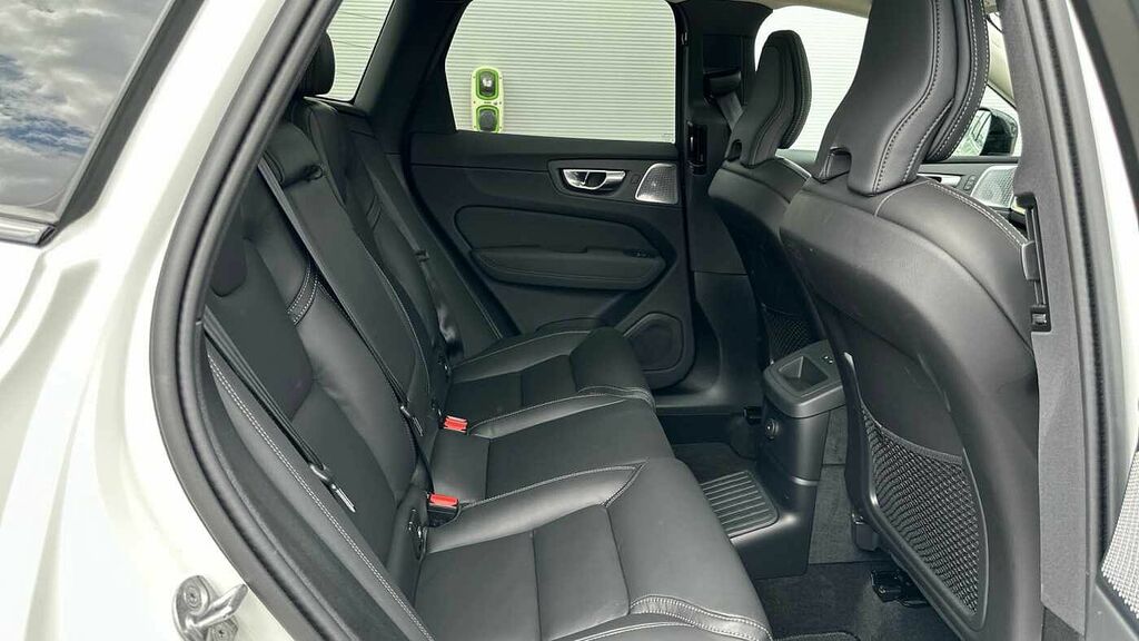 Volvo XC60 Ultra, T8 Awd Plug-in Hybrid, Dar BN26VYK White #6