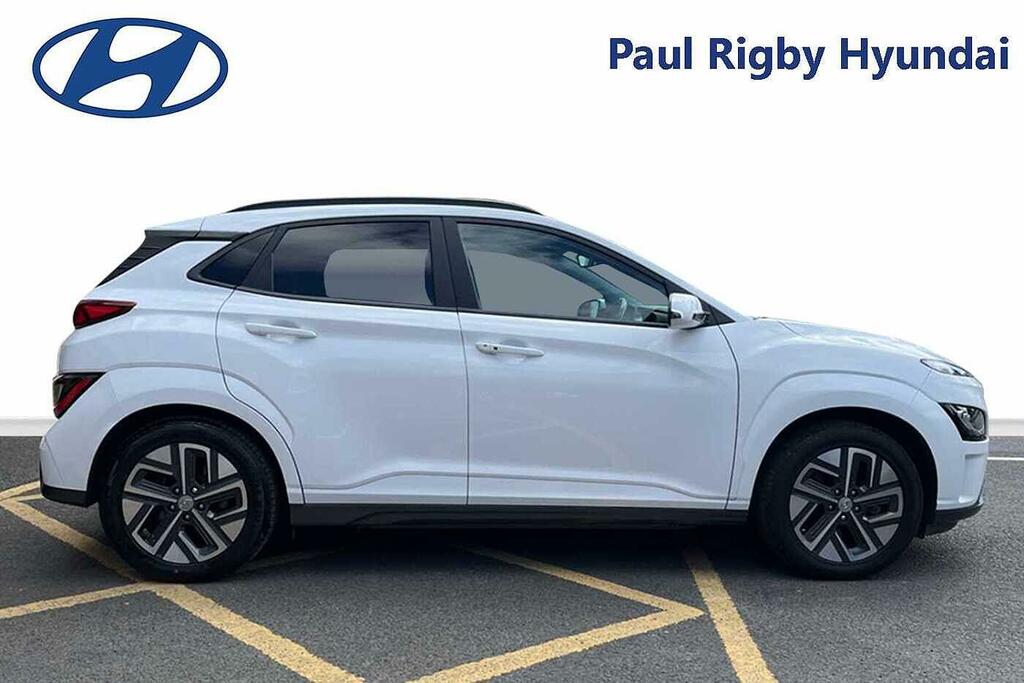 Hyundai Kona Ultimate 64Kwh FP23OPR White #4