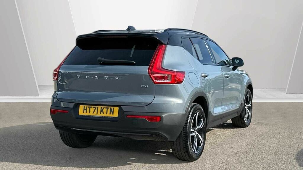 Volvo XC40 R-design, B4 Mild Hybrid HT71KTN Grey #2