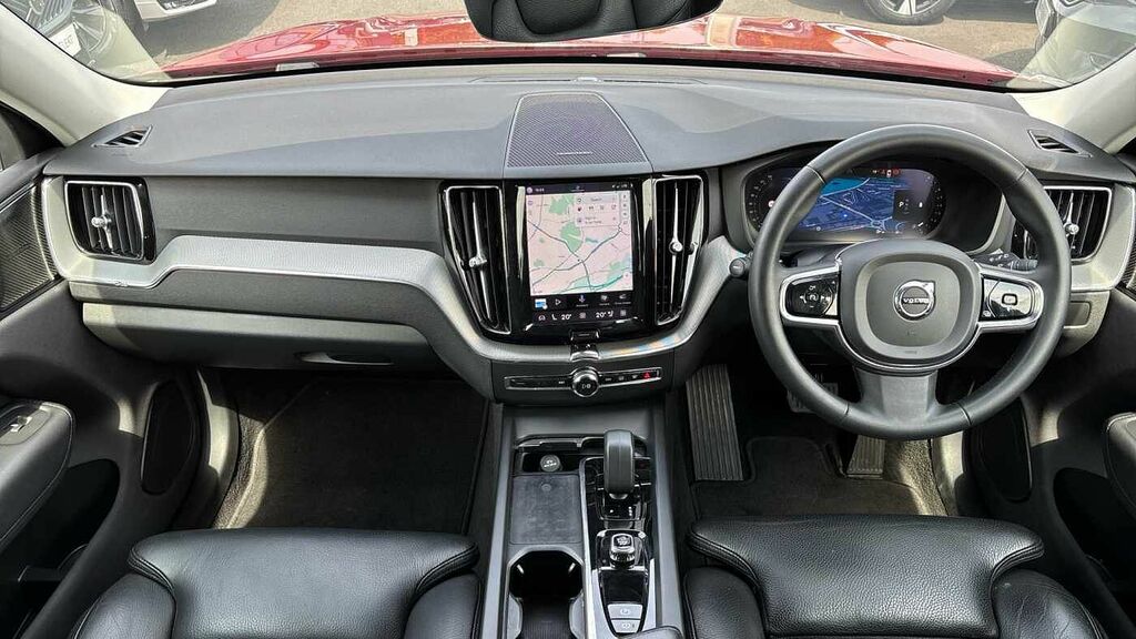 Volvo XC60 Plus, B4 Mild Hybrid, Dark WD72TLV Red #5