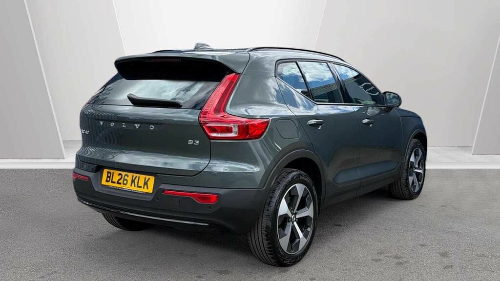 Volvo XC40 B3 161Bhp Plus Dark Mild Hybrid - Rear Parking BL26KLK  #2