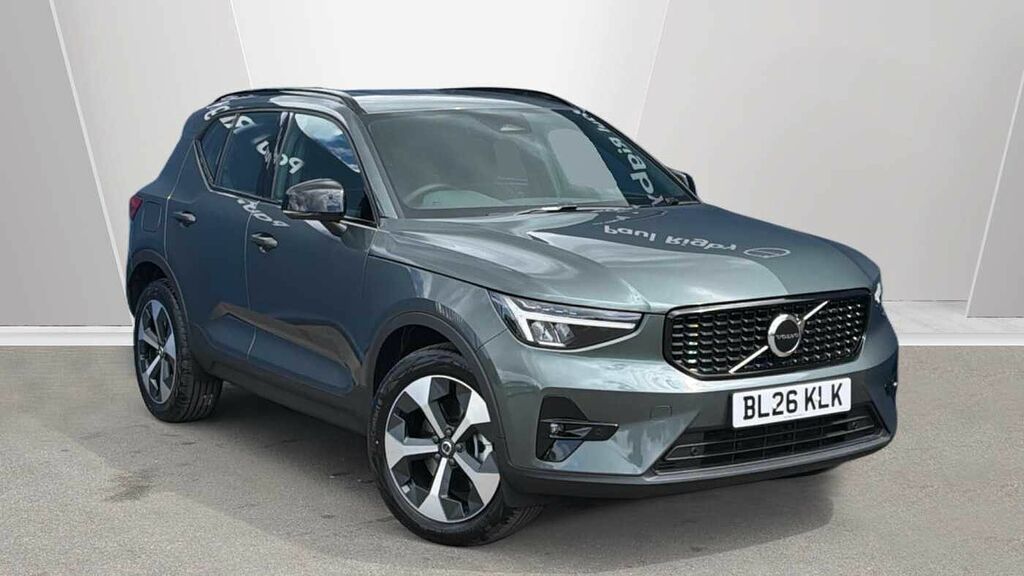 Volvo XC40 B3 161Bhp Plus Dark Mild Hybrid - Rear Parking