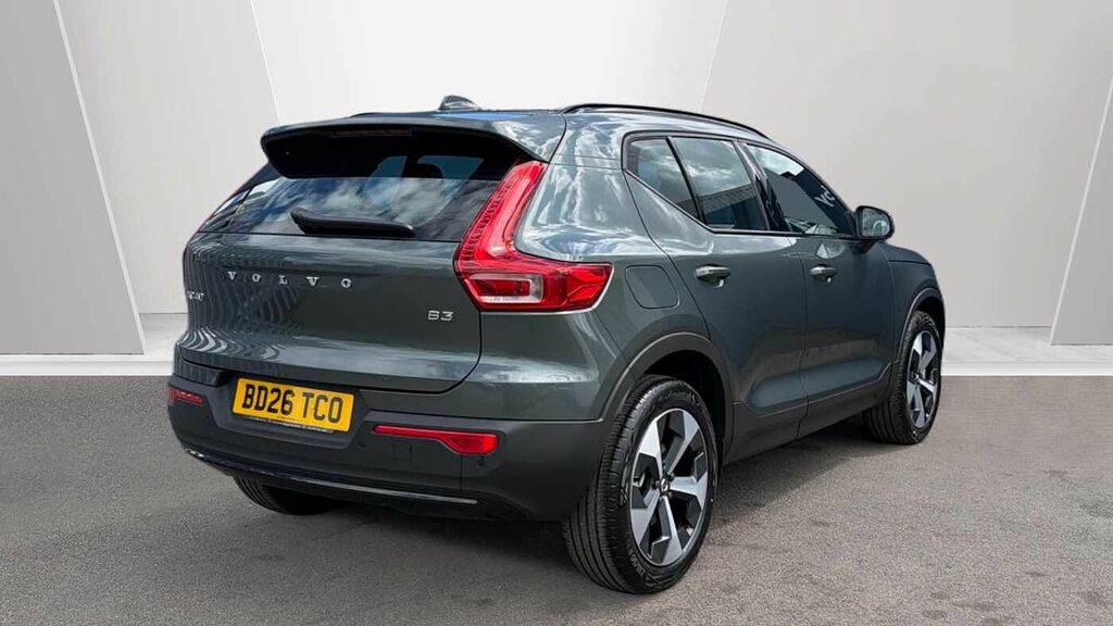 Volvo XC40 B3 161Bhp Plus Dark Mild Hybrid - Rear Parking BD26TCO #2