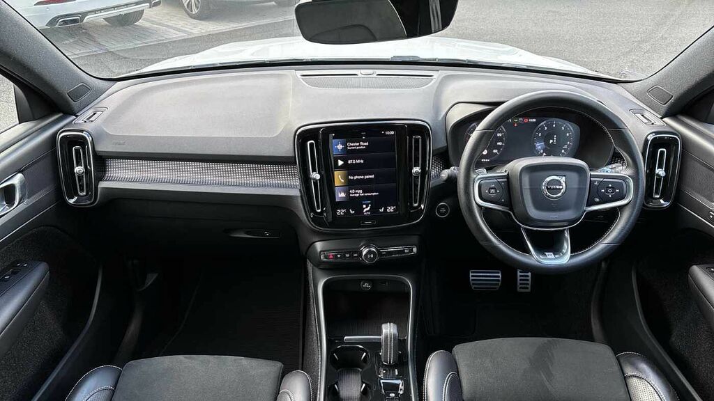 Volvo XC40 T4 Awd R-design Pro BC19ZXY White #5