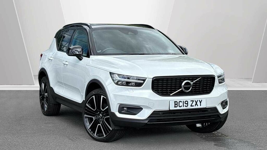 Volvo XC40 T4 Awd R-design Pro BC19ZXY White