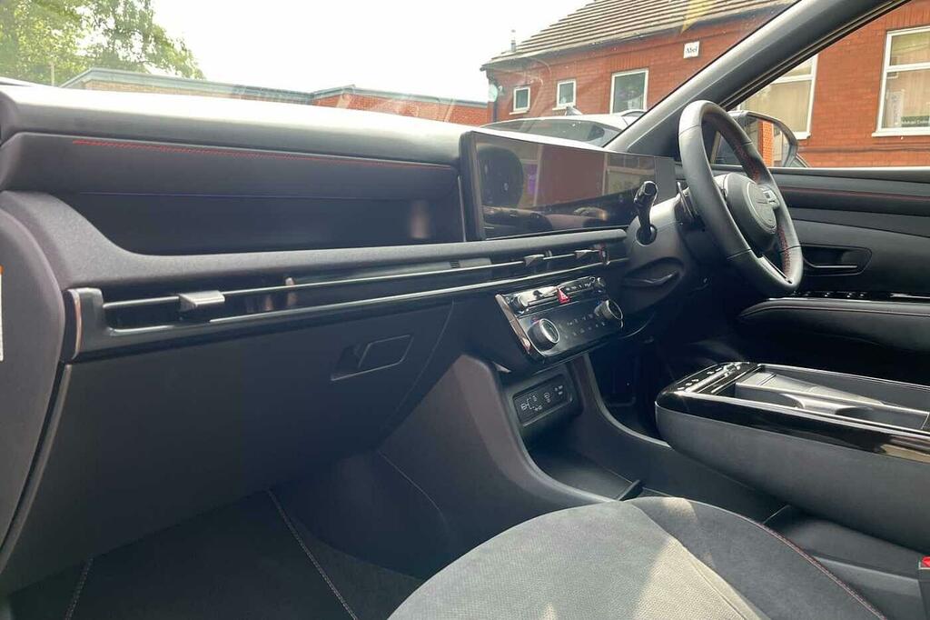 Hyundai Tucson 1.6T Hybrid N Line S VN75ELJ Black #2