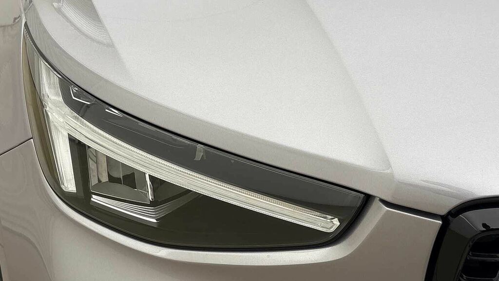 Volvo XC40 2.0 B4 Mhev Ultra Bright Dct Euro 6 Ss  #21