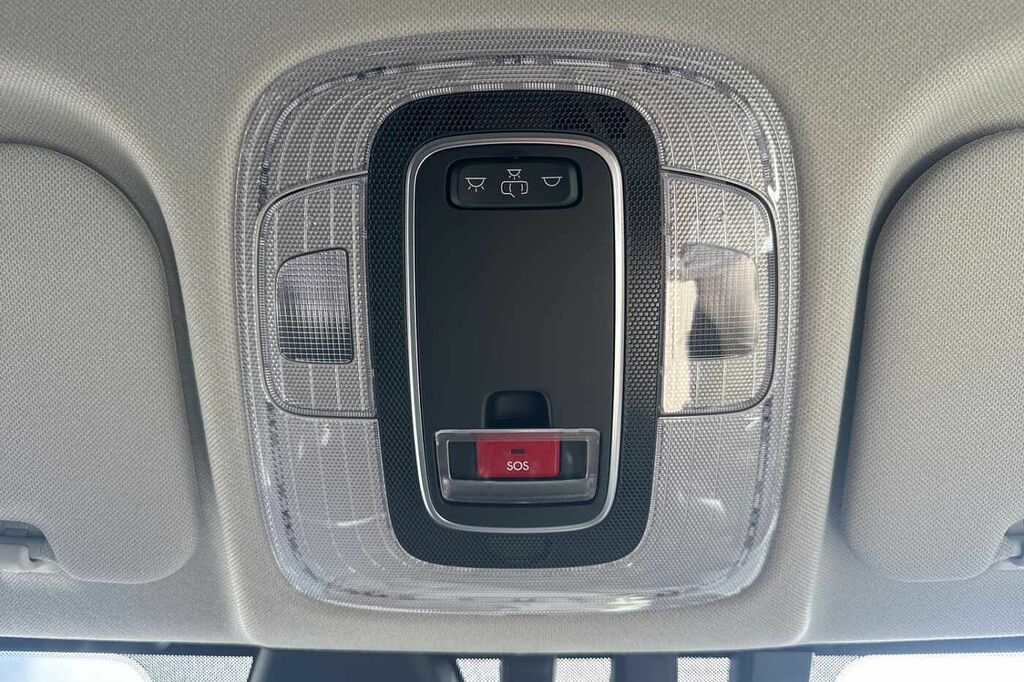 Hyundai I20 1.0T Gdi 90 Tech Line White #24