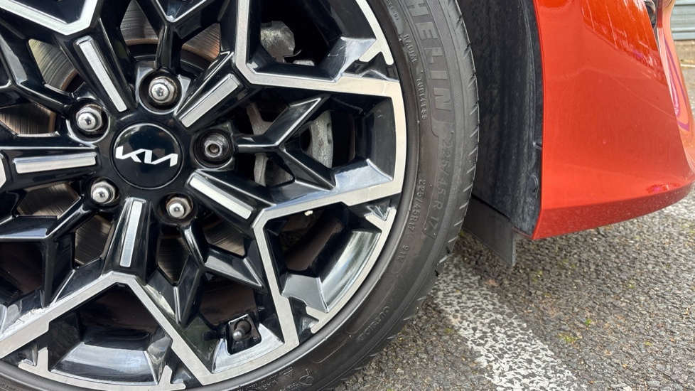 Kia Proceed 1.5T Gdi Isg Gt-line S Dct Black #32