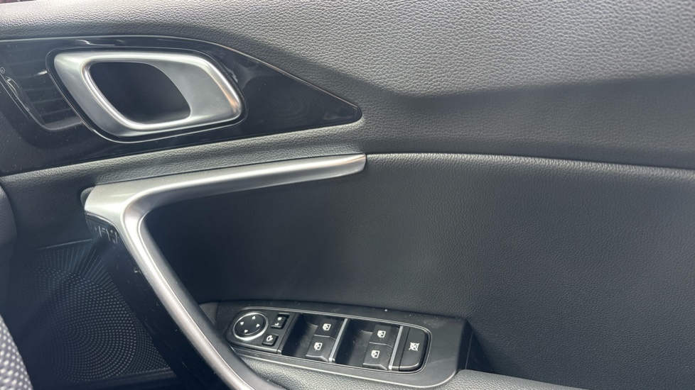Kia Proceed 1.5T Gdi Isg Gt-line S Dct Black #16