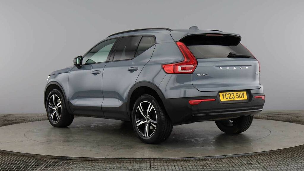 Volvo XC40 B4 194Bhp Plus Dark Awd Mild Hybrid - 360 Parki Grey #3