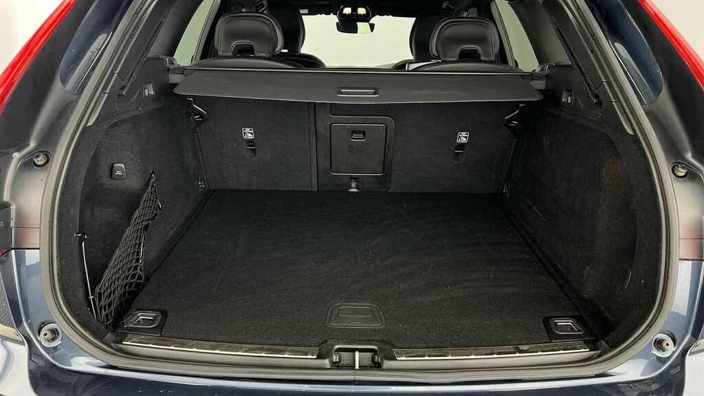 Volvo XC60 R-design, B5 Mild Hybrid NK22LWE Blue #5