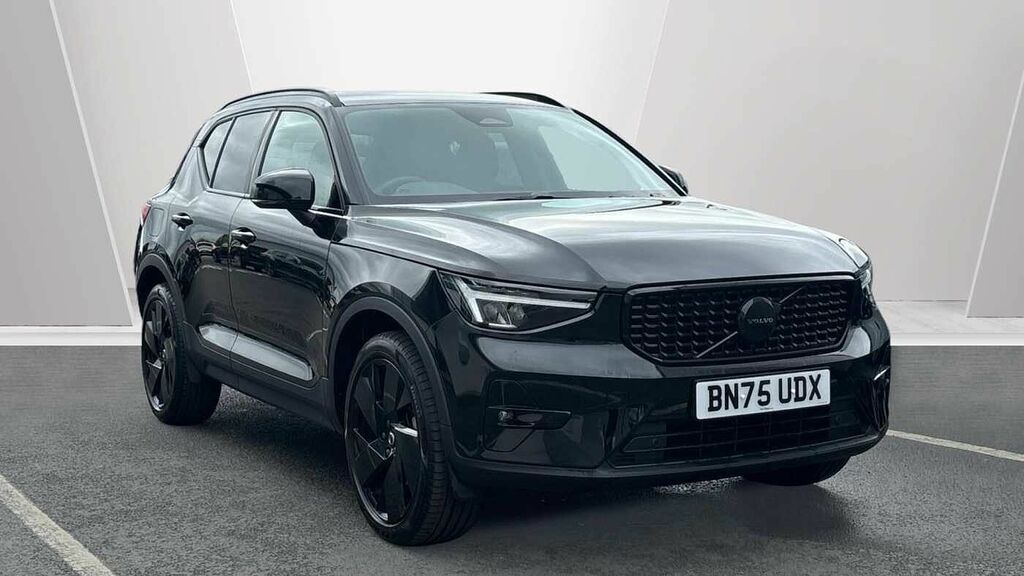 Volvo XC40 Black Edition Plus, B3 Mild Hybrid, Black