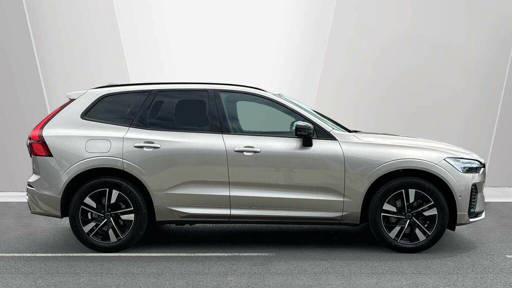 Volvo XC60 Plus, B5 Awd Mild Hybrid, Dark RF25ABO  #3