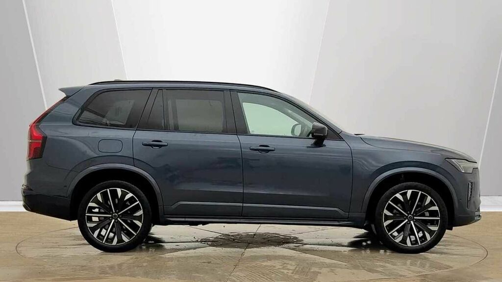 Volvo XC90 B5 247Bhp Plus Pro Dark Awd Mild Hybrd - 360 Pa Blue #2