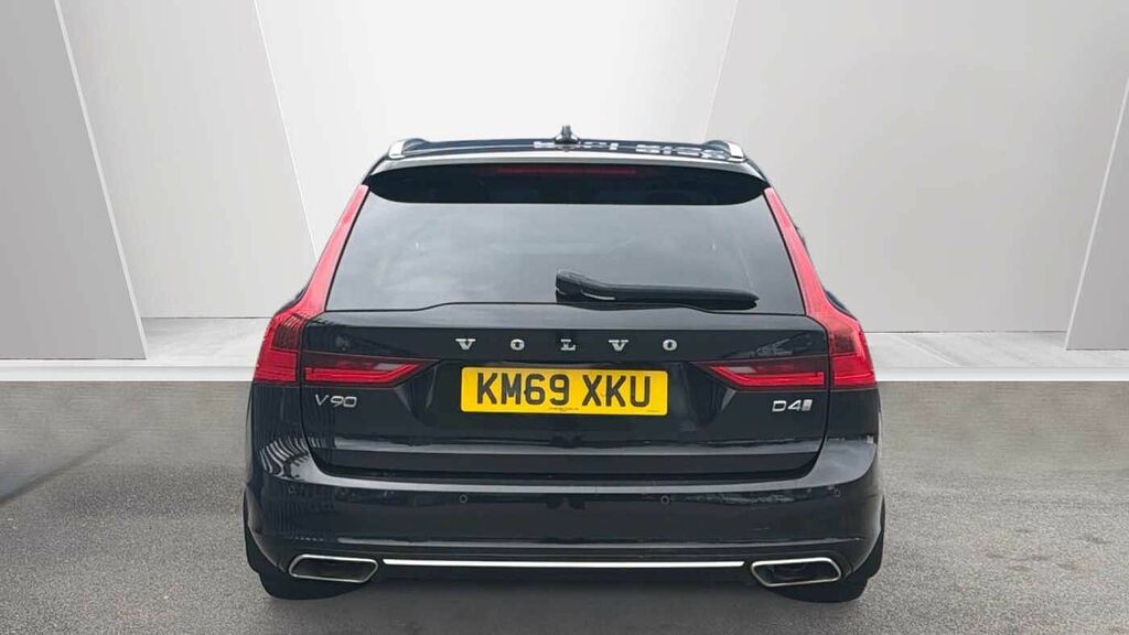 Volvo V90 T4 Momentum Plus Grey #7