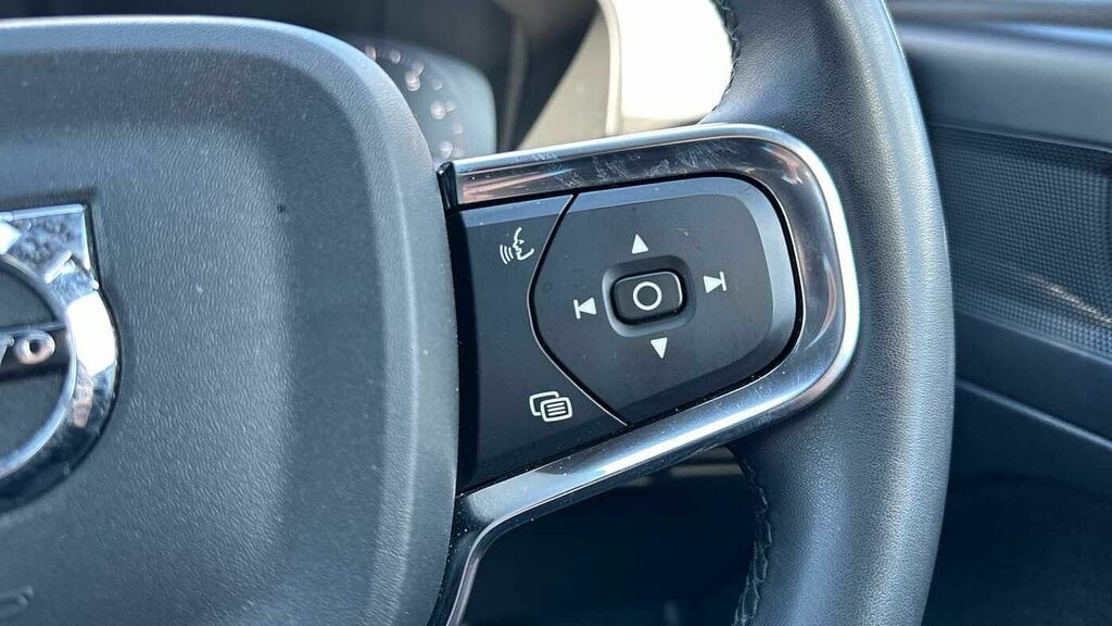 Volvo XC40 Inscription Black #19