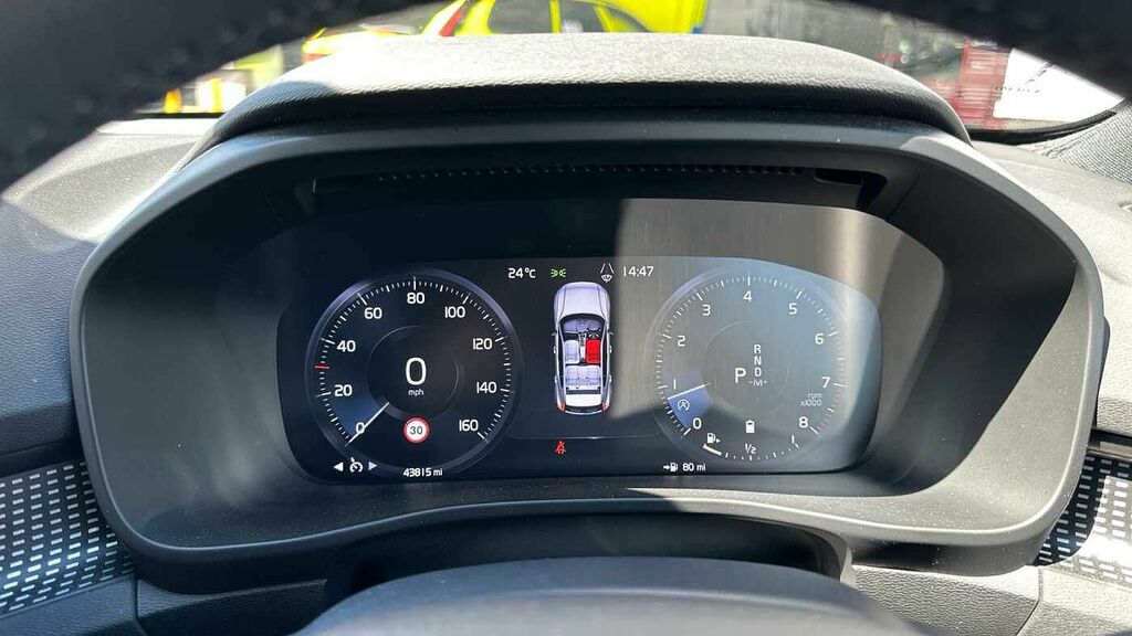 Volvo XC40 Inscription Black #11
