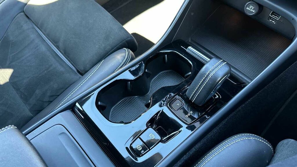 Volvo XC40 Inscription Black #23