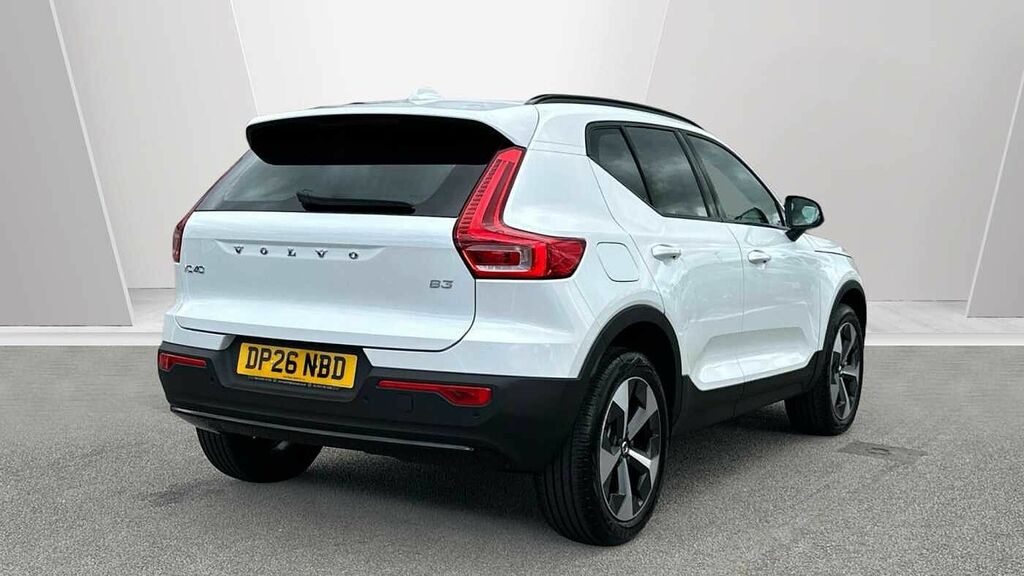 Volvo XC40 Plus, B3 Mild Hybrid, Dark DP26NBD White #2