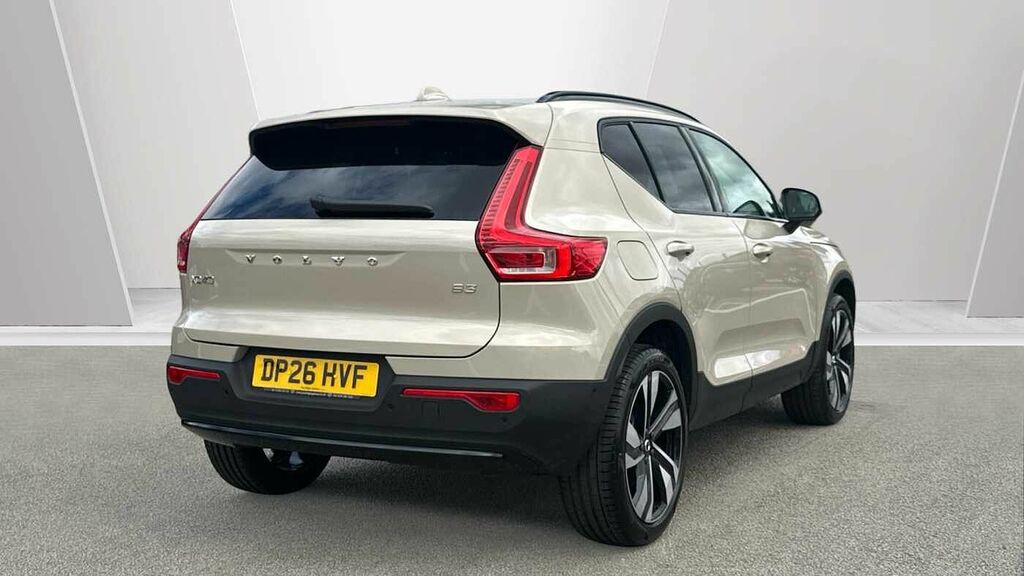 Volvo XC40 Ultra, B3 Mild Hybrid, Dark DP26HVF #2
