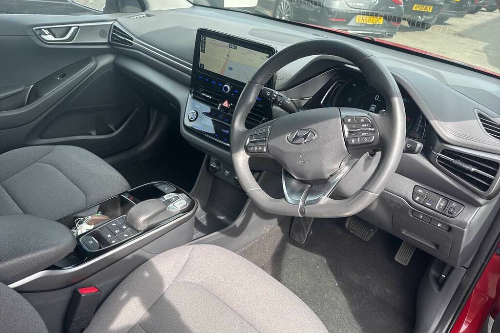 Hyundai Ioniq 100Kw Premium 38Kwh Red #6